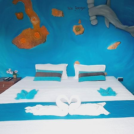 Suite Galarous Island Puerto Ayora  Ngoại thất bức ảnh