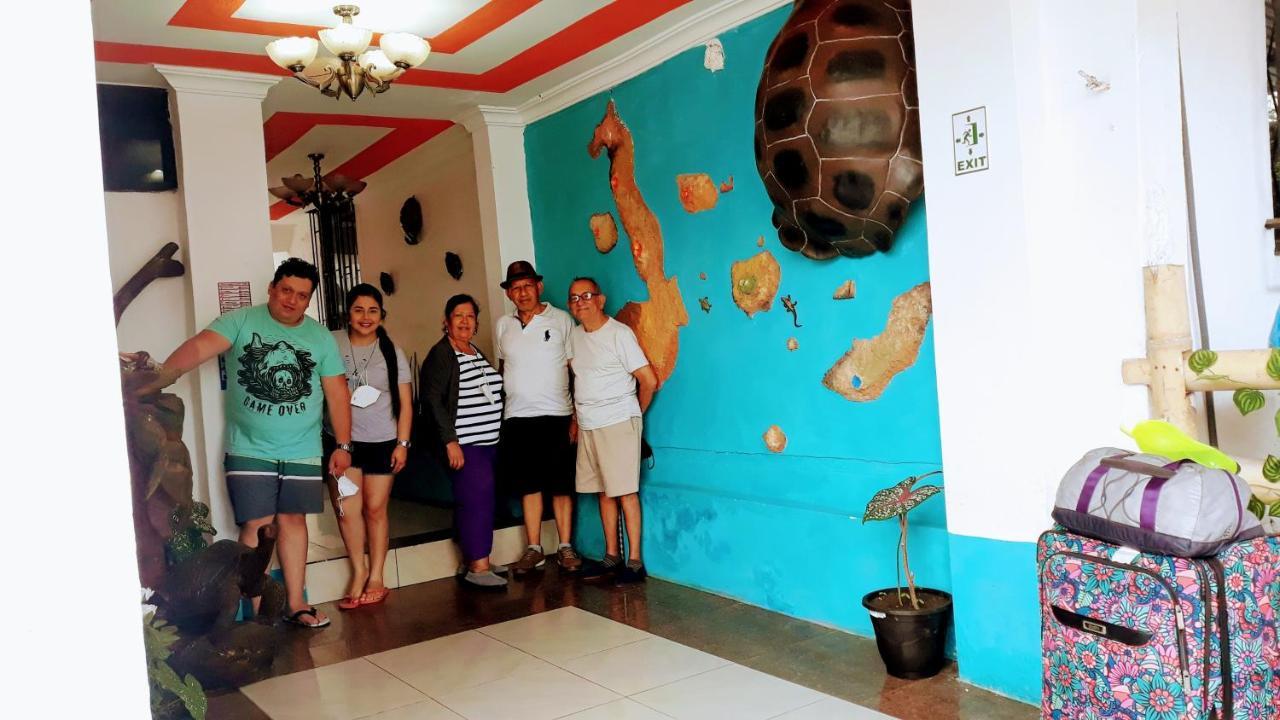 Suite Galarous Island Puerto Ayora  Ngoại thất bức ảnh