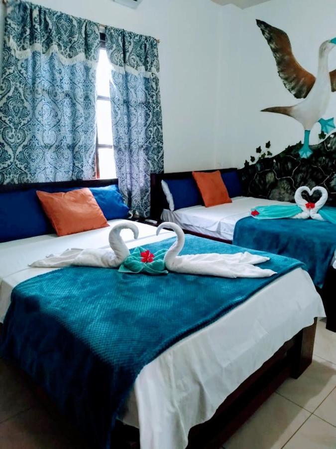 Suite Galarous Island Puerto Ayora  Ngoại thất bức ảnh
