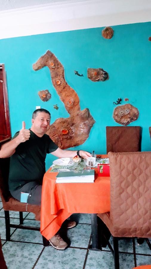 Suite Galarous Island Puerto Ayora  Ngoại thất bức ảnh