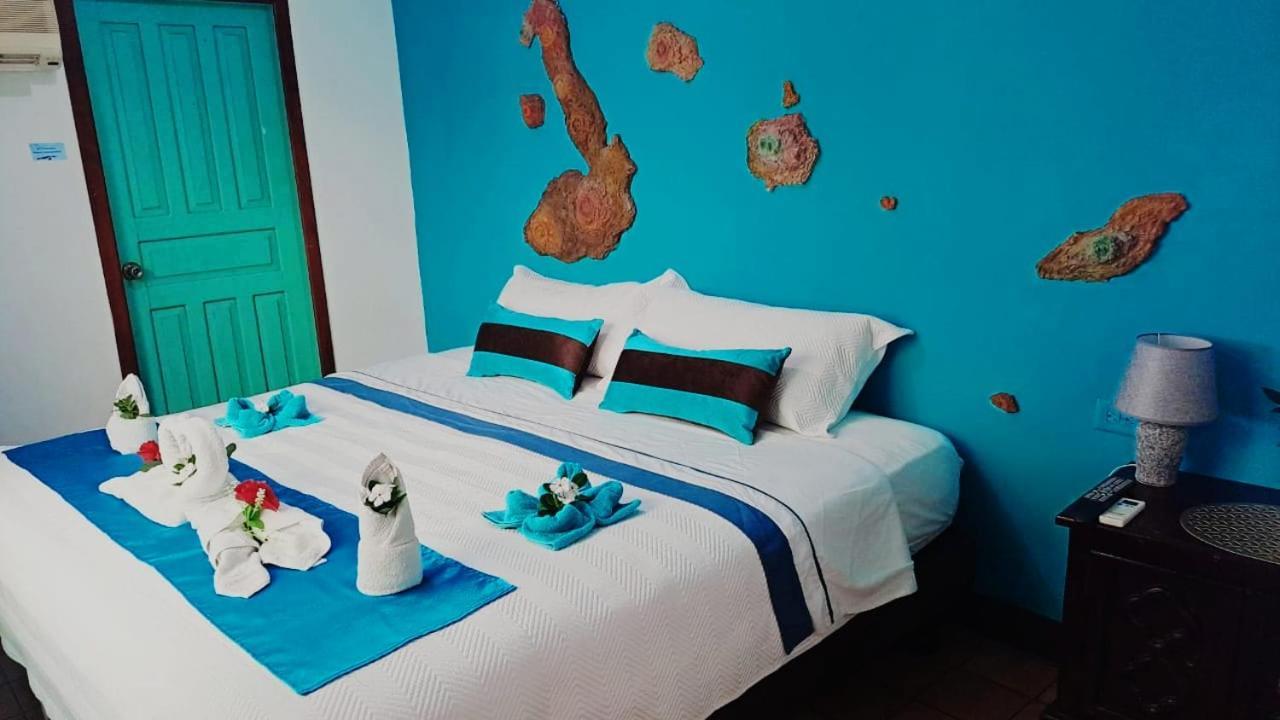 Suite Galarous Island Puerto Ayora  Ngoại thất bức ảnh