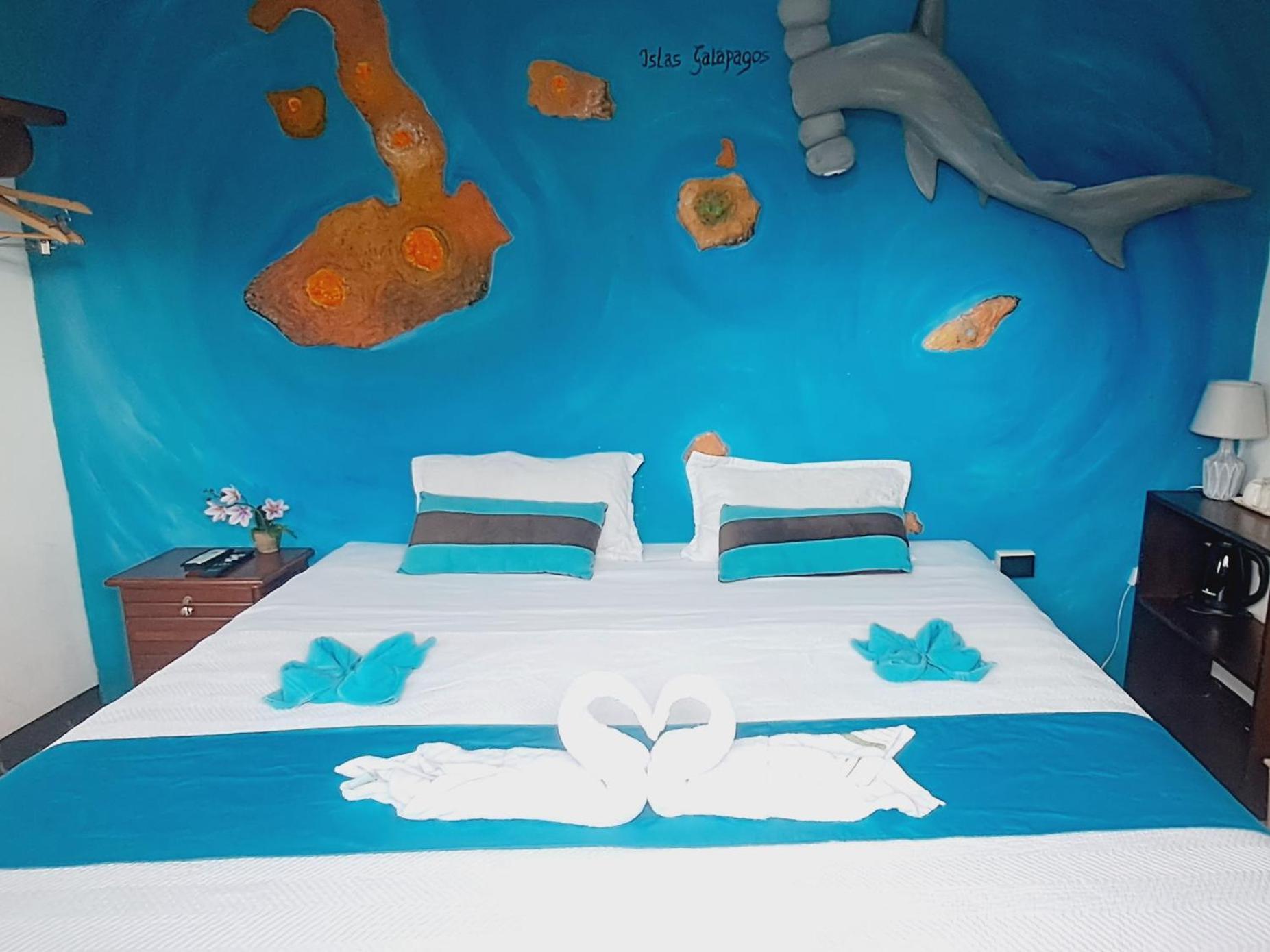 Suite Galarous Island Puerto Ayora  Ngoại thất bức ảnh