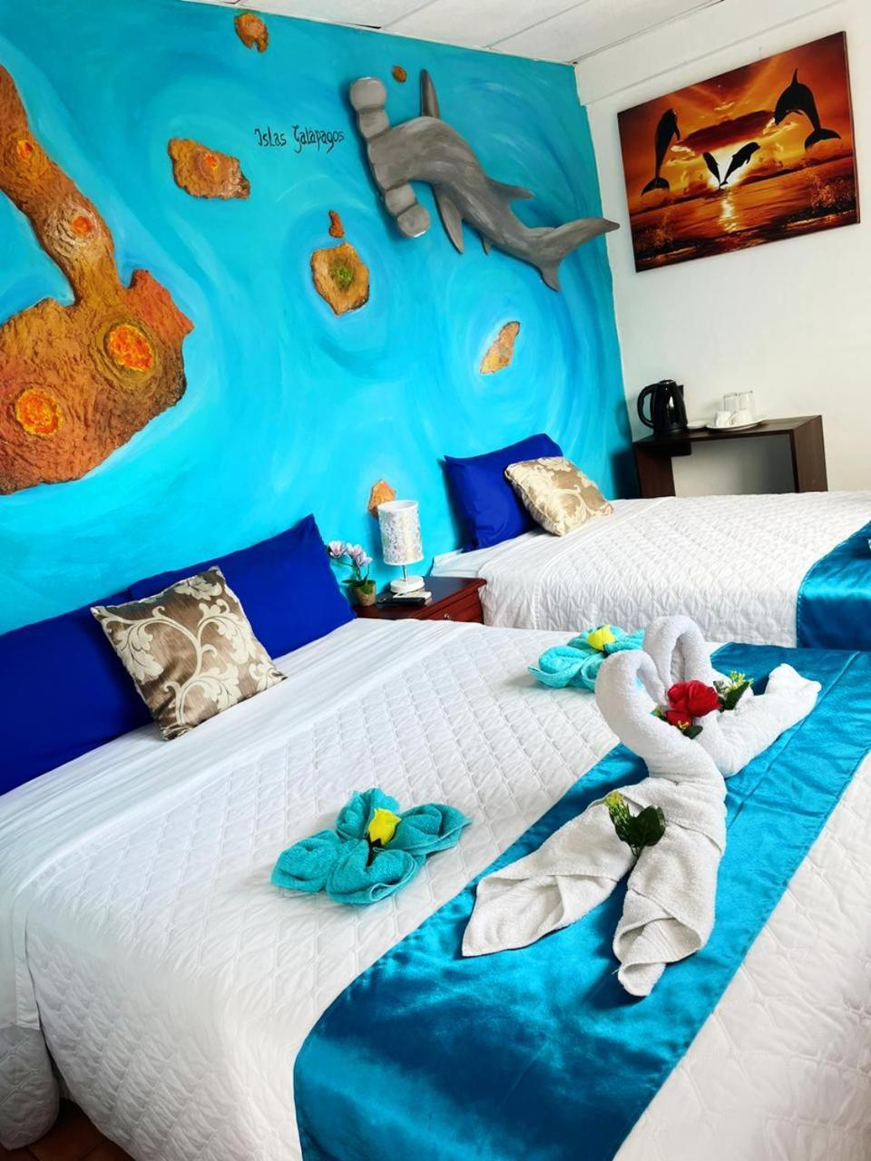 Suite Galarous Island Puerto Ayora  Ngoại thất bức ảnh